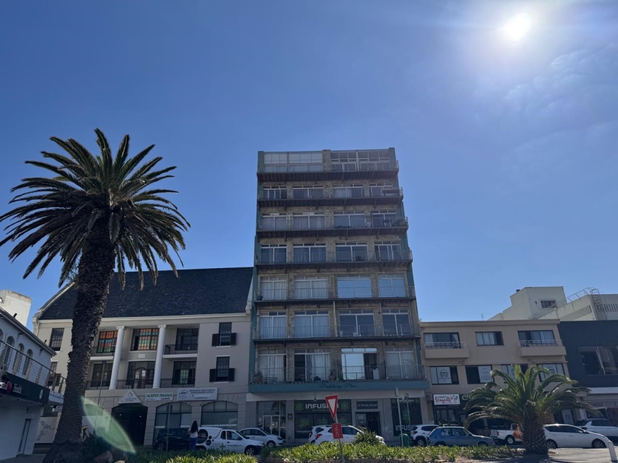 To Let 1 Bedroom Property for Rent in Strand North Western Cape